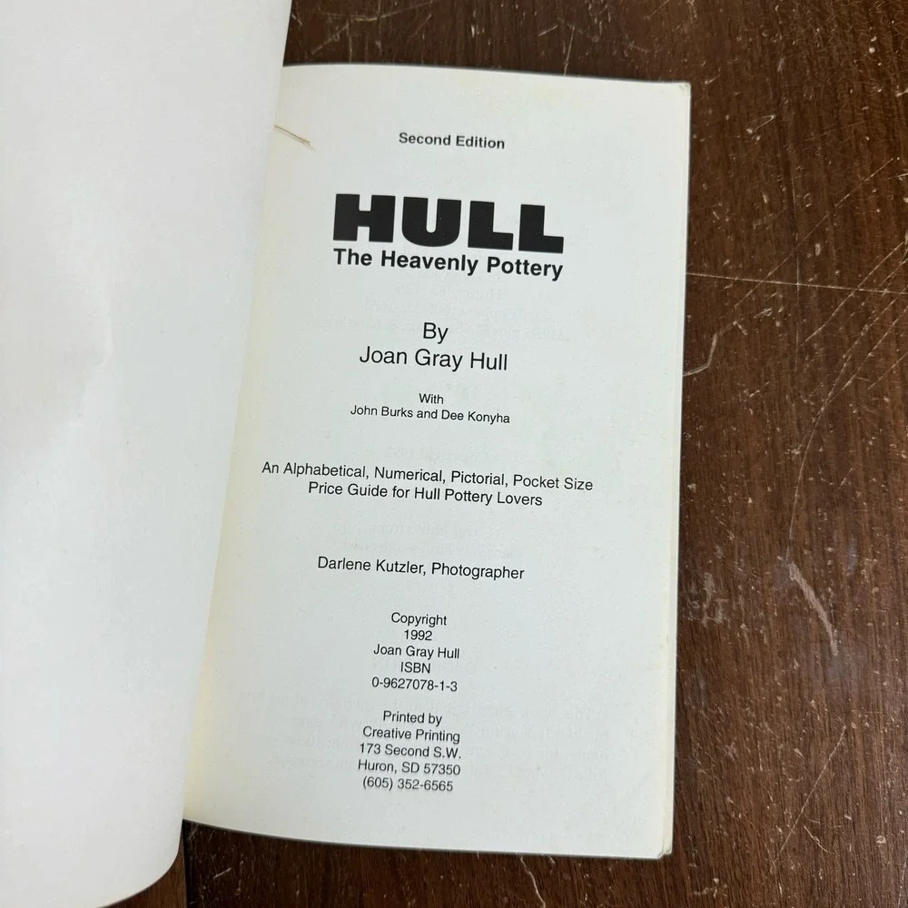 Hull The Heavenly‎ Pottery 2nd Edition 1992 Joan Gray Hull Identification Book